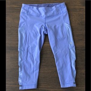 Lululemon blue cropped leggings - size 6